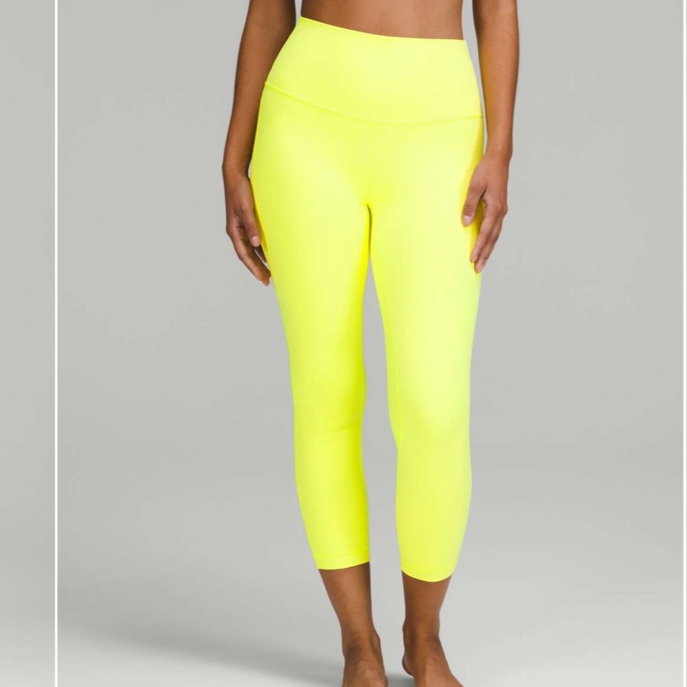 NWT- Lululemon Align High-Rise Crop 23"
